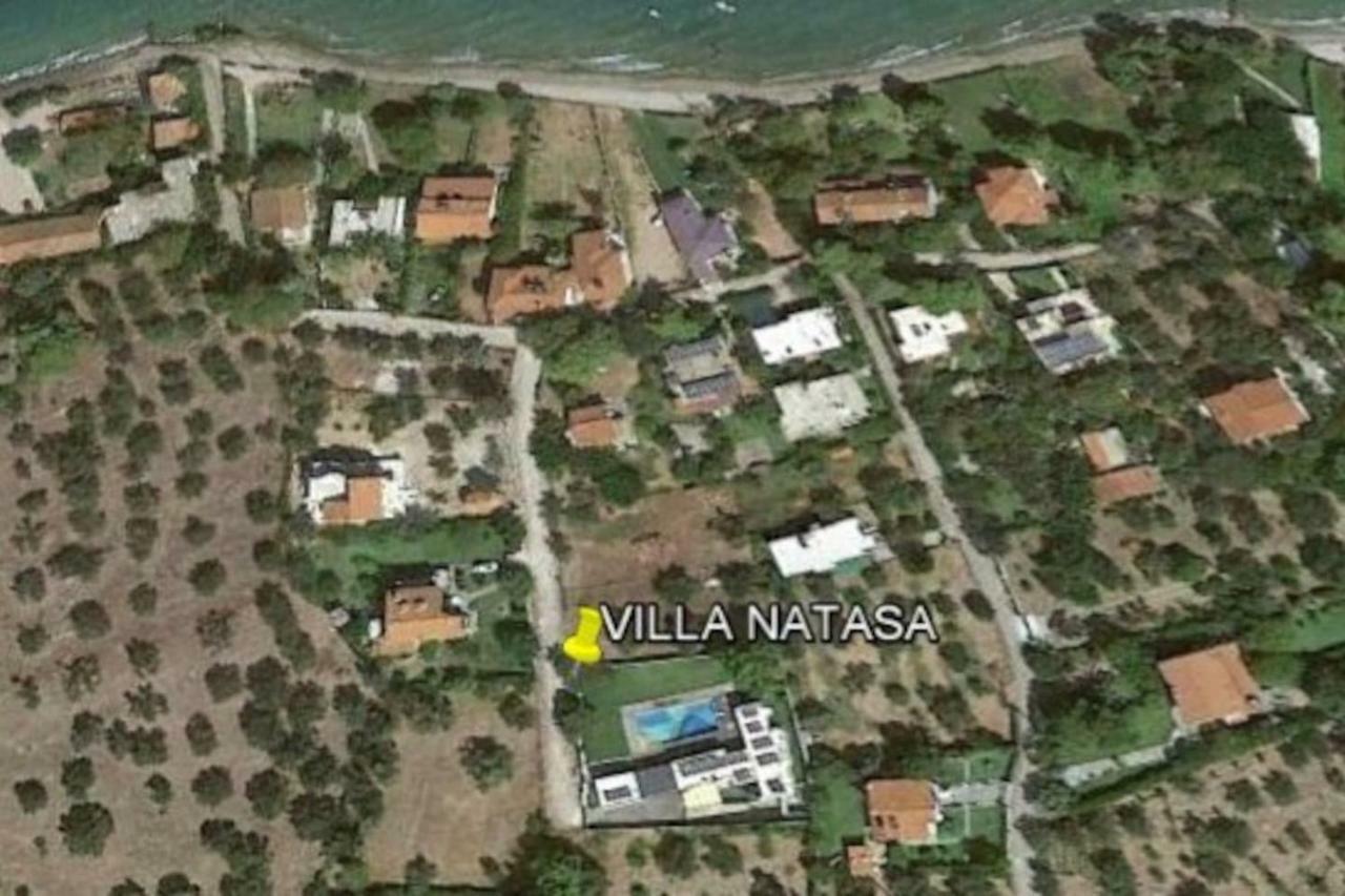Villa Natasa Lampiri  외부 사진